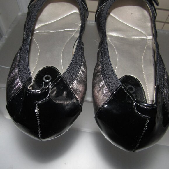 Liz & Co Cap-Toe Buckle Leather Ballet Flats Size 7.5M | Metallic Chic Feminine - Picture 6 of 8